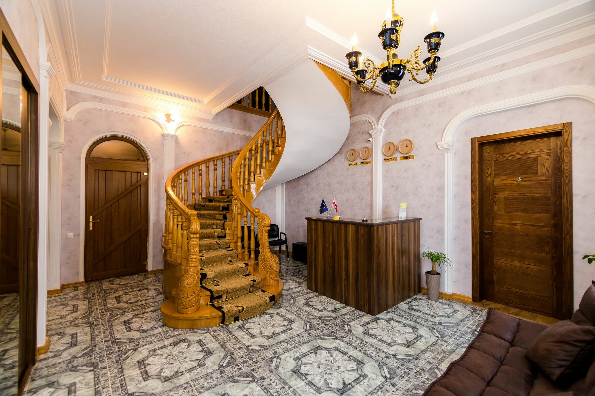 Elia Palace Hotel Тбілісі Екстер'єр фото